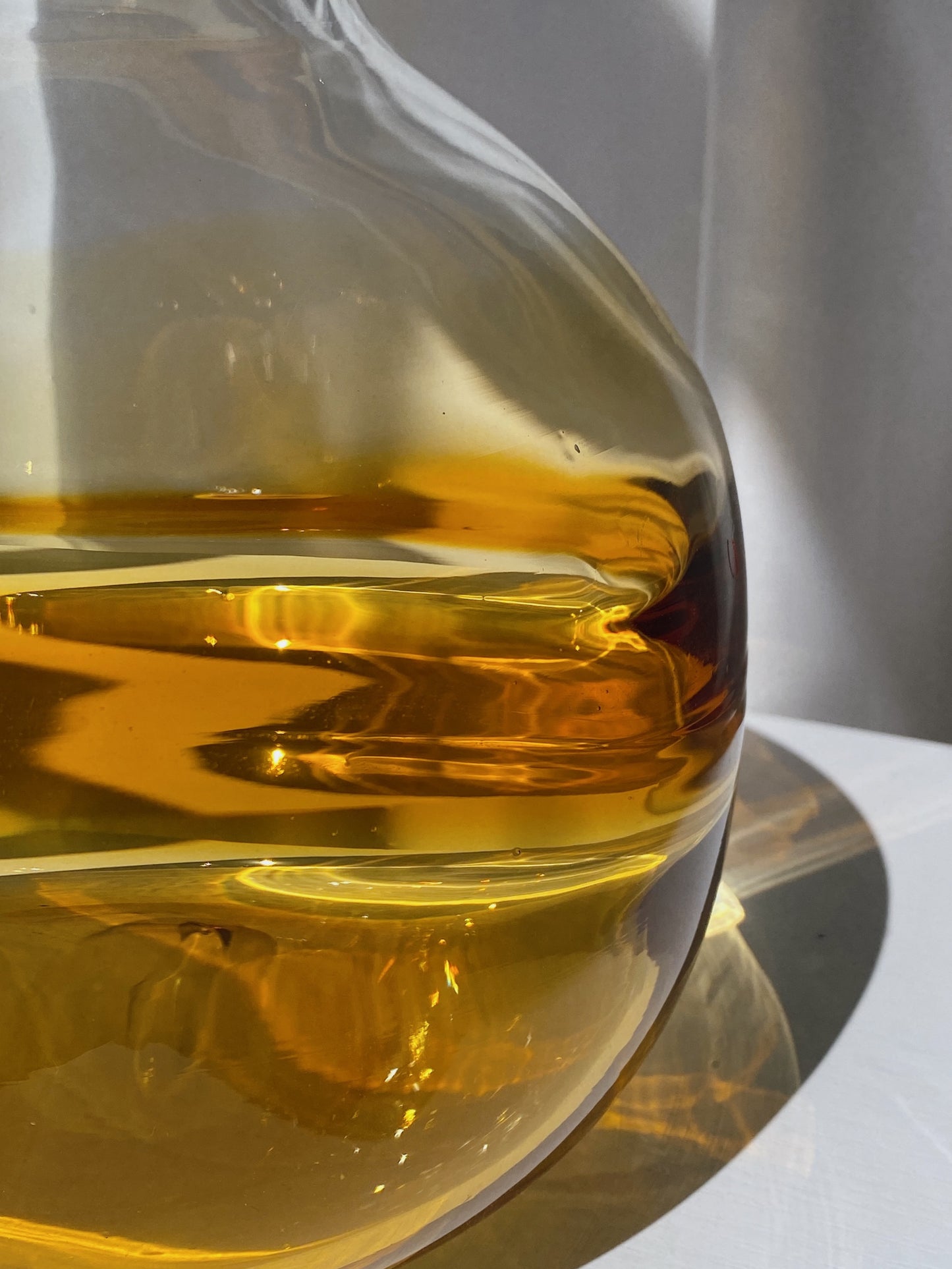 Gold abstract handmade hand blown gradient heavy colored glaze glass vase 22x22cm